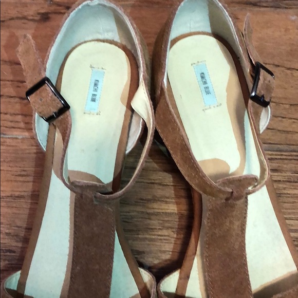 Suede wedges - Picture 4 of 6